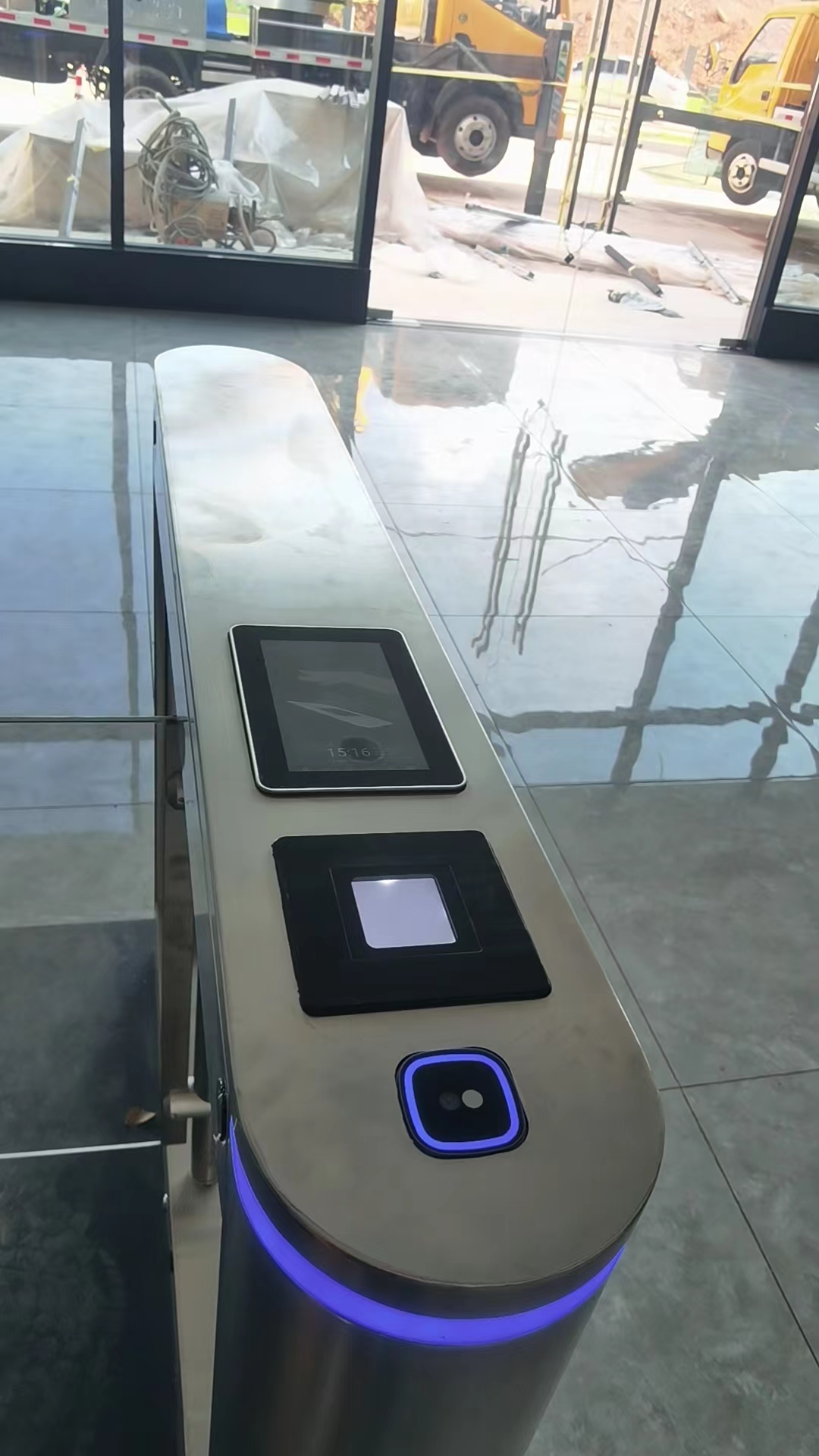 Palm Vein Scanner to be used in Metro Turnstile for Access Control